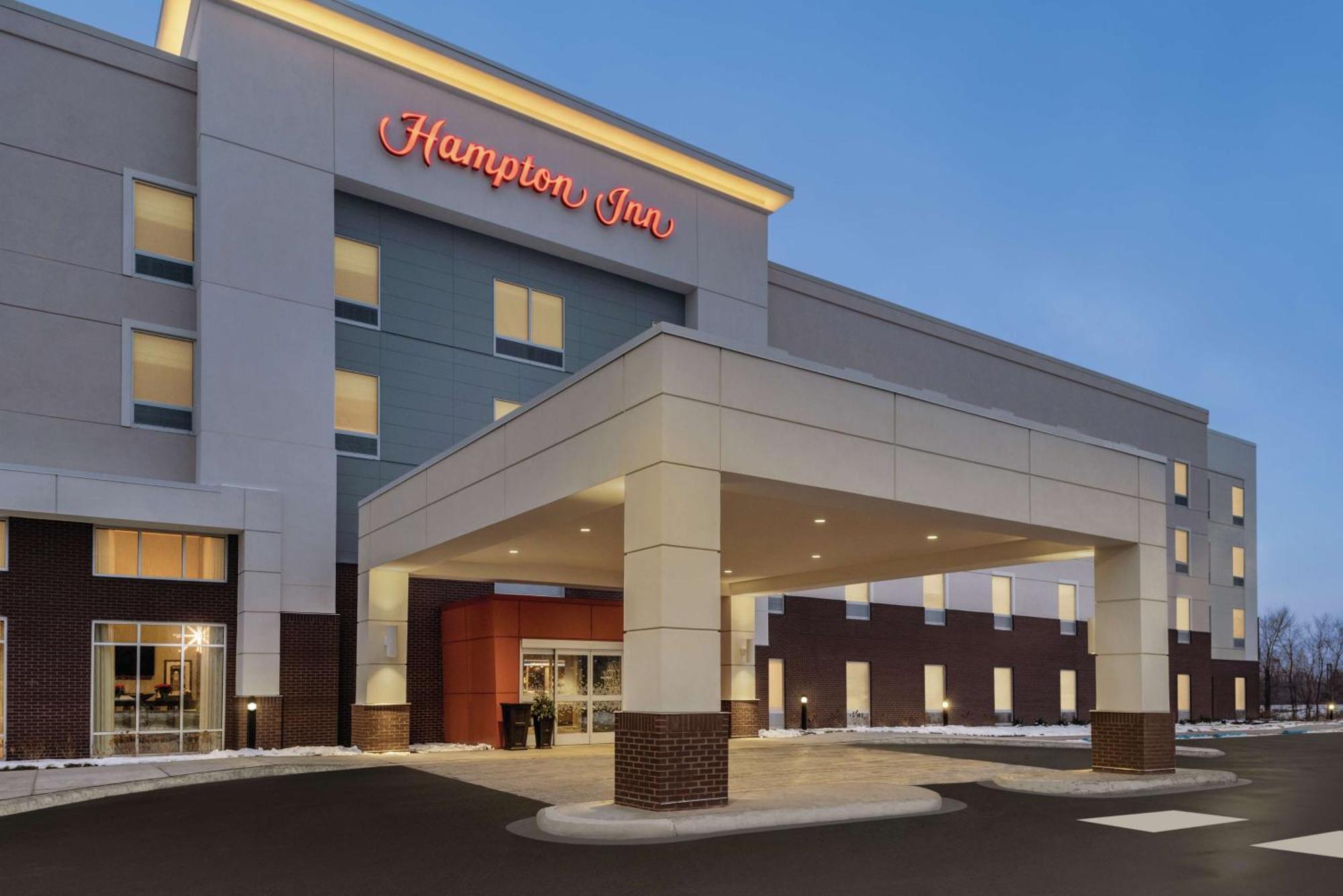 Hampton Inn Brooklyn Park Ngoại thất bức ảnh